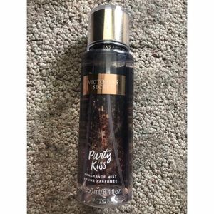 victorias secret body spray